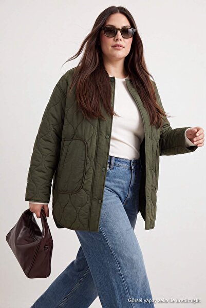 Trendyol Collection Palton matlasat supradimensionat cu guler din catifea kak...