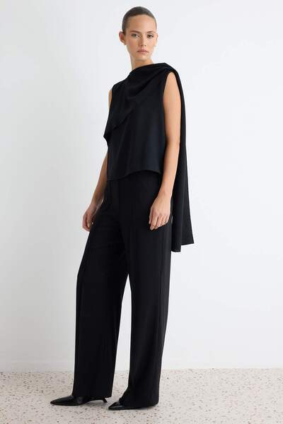 Trendyol Collection Black Shawl Detailed Woven Blouse Twoaw27Bz00231