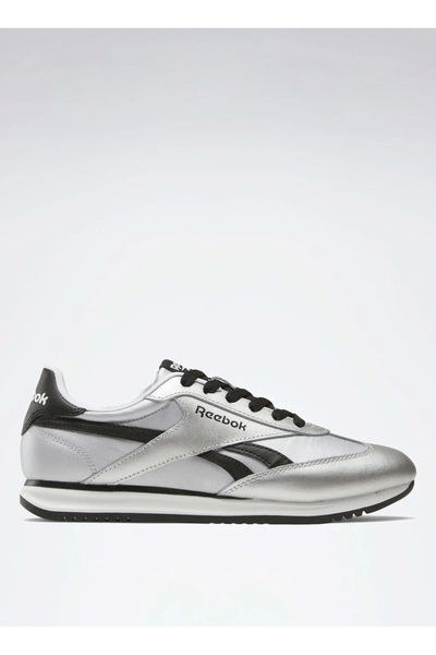 Reebok 100251853 RUN 70 Gri Kadın Lifestyle Ayakkabı