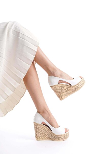 Preshley Pantofi cu toc cu platformă Beleon alb de 11 cm pentru femei