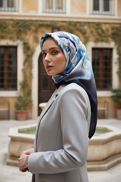 Vissona %100 Twill İpek Suluboya Çiçek Desenli Lacivert - İndigo Renkli 90x90...