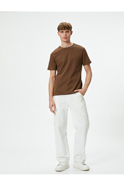 Koton Βασικό T-Shirt Ύφασμα Λεπτομερές Crew Neck Slim Fit Textured