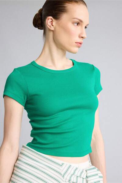 DeFacto Fitted Crew Neck Rib Knit Short Sleeve T-Shirt E0288Ax26Sp