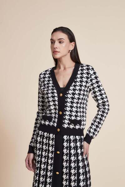Yola Long Sleeve V-Neck Cardigan with Front Buttons