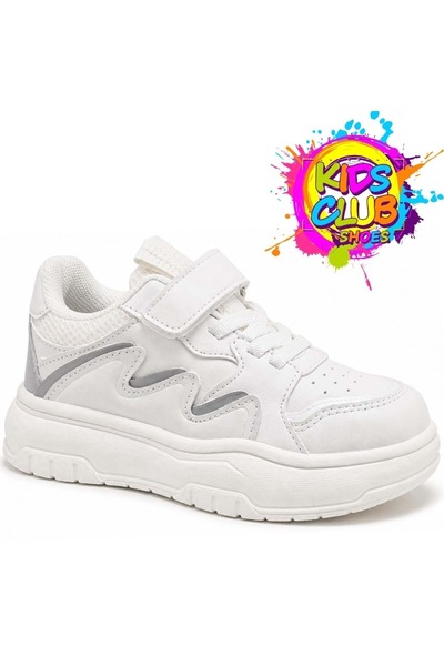 Kids Club Shoes حذاء رياضي للأطفال من كول أوديسا باللون الأبيض