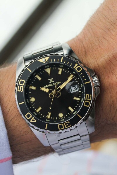 Daniel Klein DK330946 Çelik Kordonlu Erkek Kol Saati
