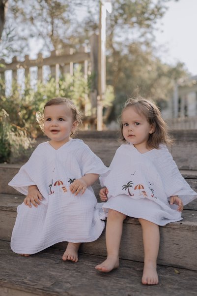 DoDo'S Baby 100% Natural Organic Muslin Beach Embroidered Baby Kids Poncho 4 Layer Ultra Soft Beach Bathrobe