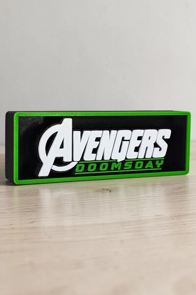 Hunga AVENGERS DOOMSDAY - Masa Üstü Dekoru