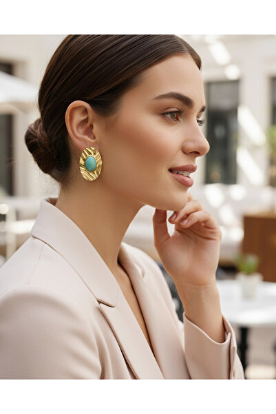 LYRA Bags & Accessories Vintage Gold Earrings Stylish Women's Earrings Elegan...