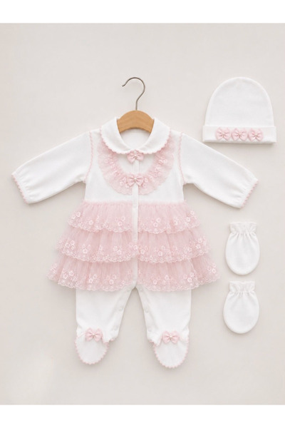 Kardeşler Bebe طقم جمبسوت من الدانتيل مع جوارب (مع قبعة وقفازات)