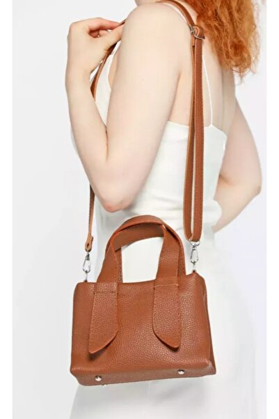 MAC&MOS Women's Tan Hand and Shoulder Bag