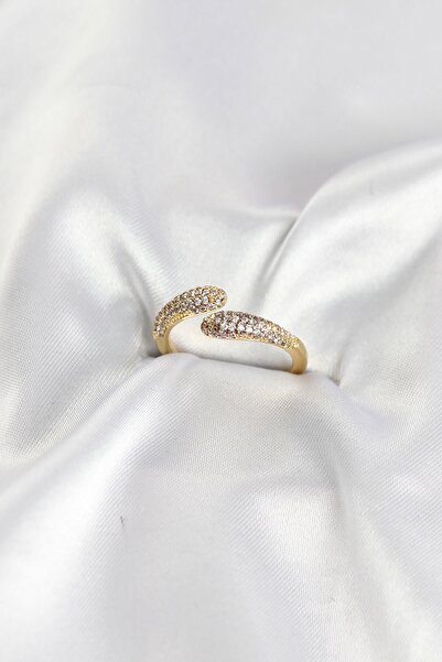 Inure Jewelry خاتم من النحاس بلون ذهبي مرصع بحجر الزركون