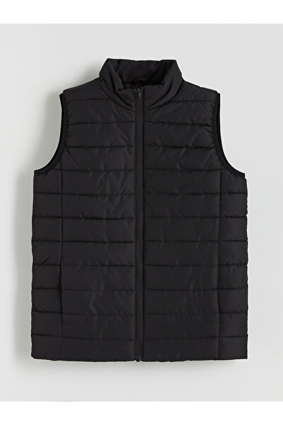 LC Waikiki Trendlucky Stand Collar Boys' Puffer Vest with Difference in Color
