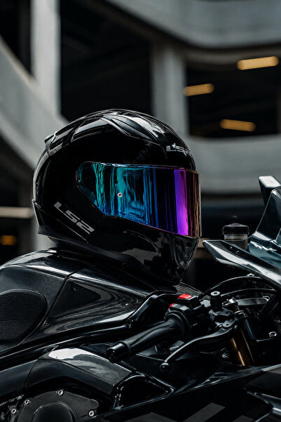 LS2 Rapid 2 Parlak Siyah Kask (1 Renkli + 1 Şeffaf Vizörlü)