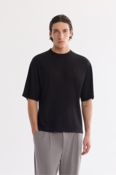 Avva Erkek Siyah Bisiklet Yaka Rayon Oversize Fit T-Shirt B001050