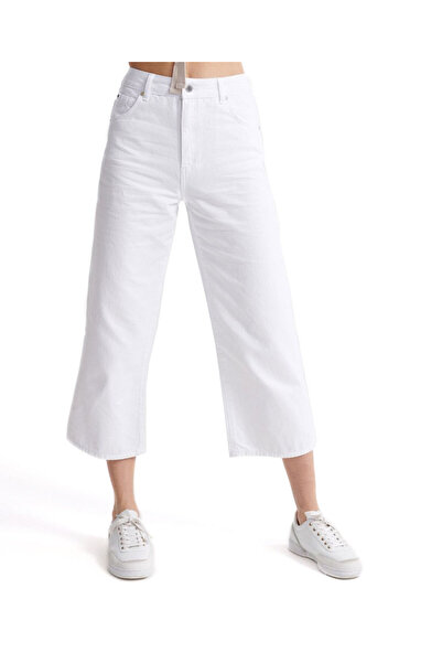 SUPERDRY Φαρδιά Παντελόνα Κροπ W7010080A-M6N Λευκό