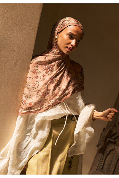 Freshscarfs Ethnic Blossom Pattern Soft Viscose Shawl Salmon