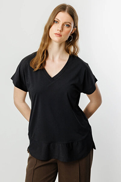 On Fashion V-Neck T-Shirt with Pieces-71476