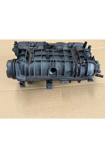 VWAG Tubulatura aer Audi Vw Skoda Seat ani 2017-2022 cod 05E129654K motor 1.5Tfsi
