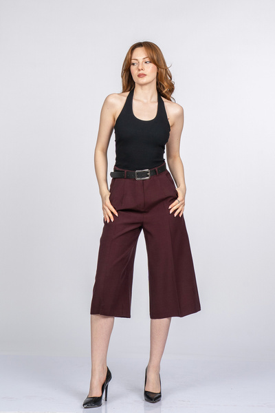 MissVina Παντελόνι Κάπρι με ζώνη Roselle