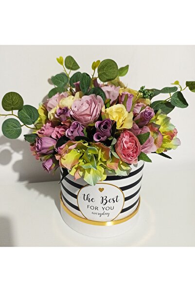 Pasiunea Florilor Tall white box with Striped and purple roses