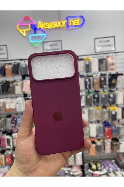 iPhone 17 Pro Max Uyumlu Lansman Silikon Kılıf