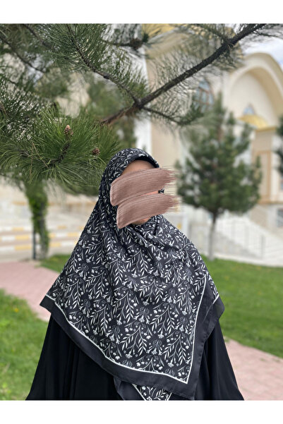 Nakişce Large Size Leaf Patterned Cotton Scarf 115X115 cm