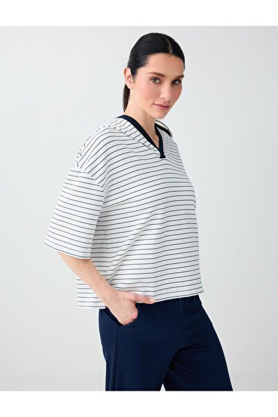 Jimmy Key Off-White Short Sleeve Hooded Striped Blouse