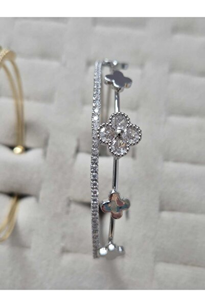 MY ESTA JEWELRY GÜMÜŞ RENK ZİRKON TAŞLI IŞILTILI ÇİFT SIRA YONCA KELEPÇE BİLE...