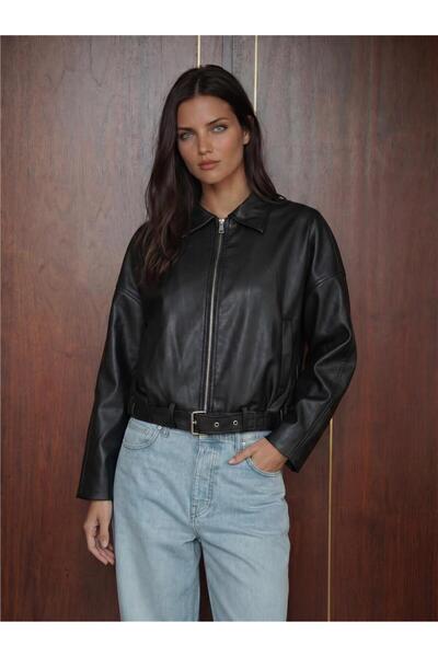 WeShaya Black Belt Detailed Leather Look Zippered Long Sleeve Polyester Jacket