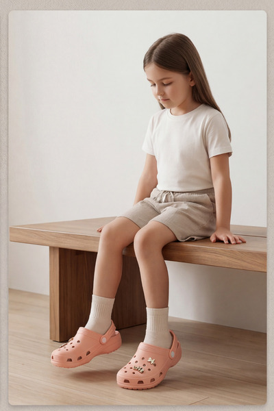 Liarca Fairy Tale Series - Powder Pink Figured Girls' Slippers and Sandals: S...