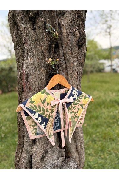 Mehru Scarfs Vintage Collar