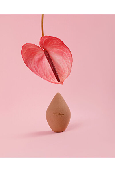 Iuliana Sandu, Misa EGG SPONGE
