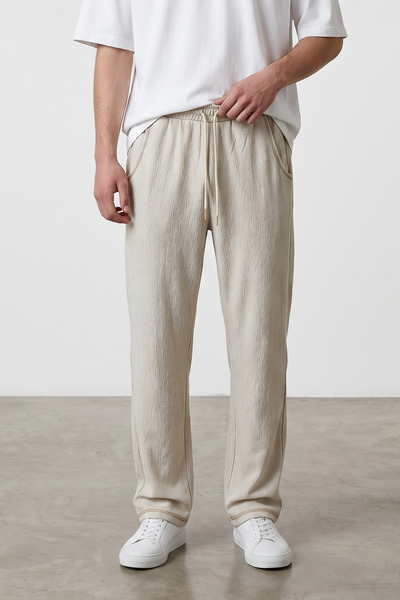 modasende Men's Beige Wrinkled Fabric Relaxed Fit Sweatpants with Elastic Waist