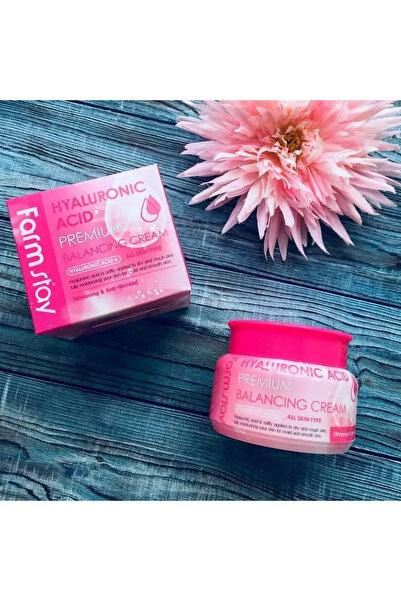 Farmstay Balancing cream with hyaluronic acid Hyaluronic Acid Premium Balanci...