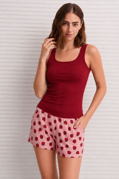 nisaNCa Women's Strawberry Patterned Shorts Pajama Set Burgundy Basic Undershirt Home Wear - Comfortable Summer Set