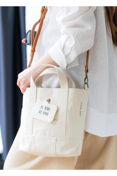 The Mia Kynd Be Kynd Long Strap Bag 23 X 11 X 24 cm