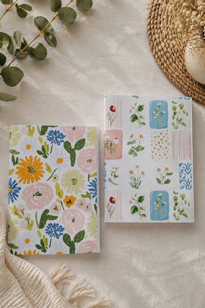 giftkonsept Aesthetic 50-Page Double-Line-Free Notebook Set with Colorful Flo...