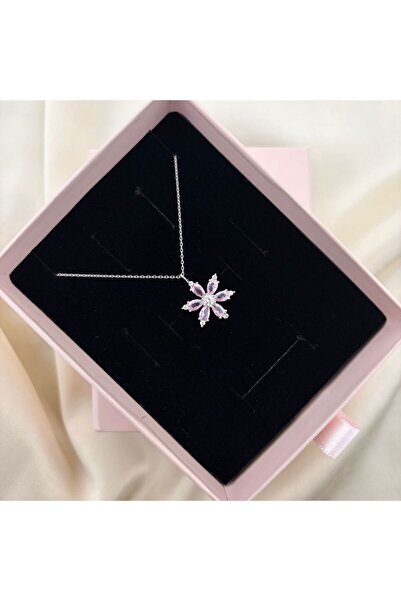 Lovera Jewellery 925 Ayar Gümüş Kamelya Çiçeği Kolye