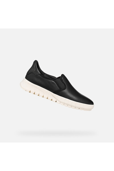 Geox Adidași negri de damă Flextride Plus