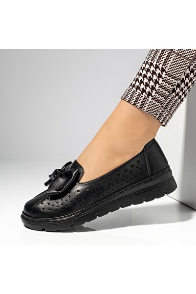 Modlet.ro Pantofi casual de damă negri perforați cu fundă MOD14330