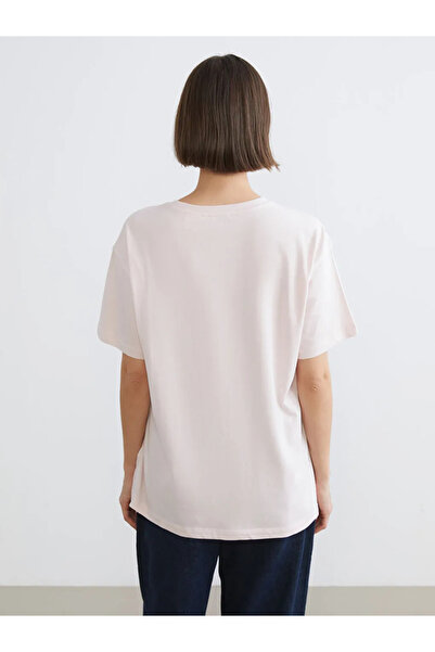 LC Waikiki Pink crew neck stitch and angel Printed women's t-shirt