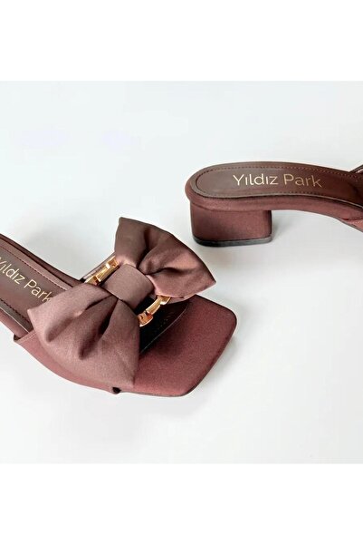 yıldızpark Coffee Gold Buckle 4 cm Heeled Women's Slippers