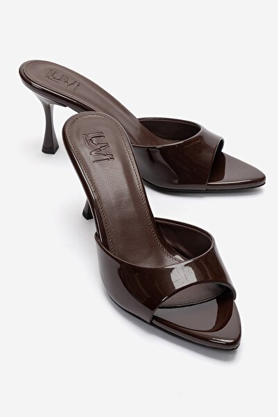 LuviShoes Tiera Brown Patent Leather Women's Thin Heeled Slippers