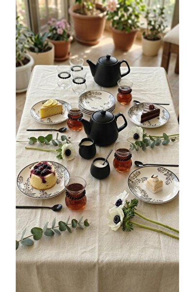 Generic Luxury Tea Cup Set with Saucers Elegant Design for High-End Dining Ex...
