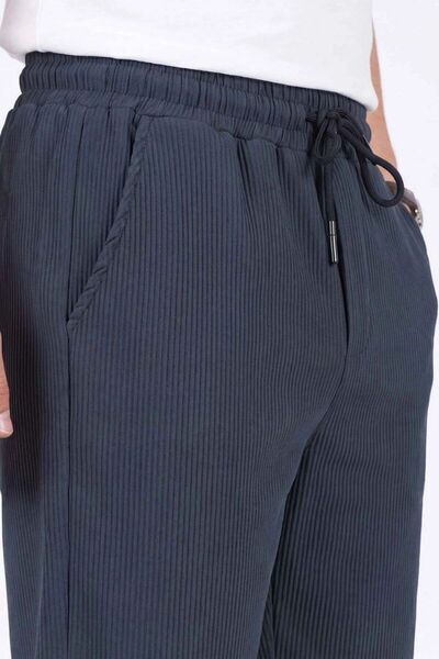 EXSPORT Men's Look Fabric Ribbed Casual Shorts with Side Pockets
