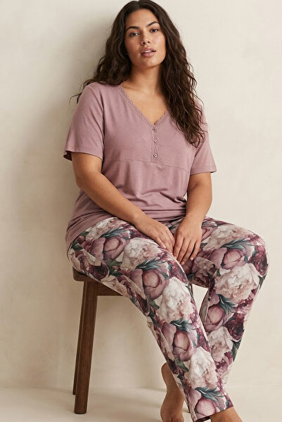Siyah İnci Dried Rose Patterned Large Size Oversized Viscose Knitted Pajama Set