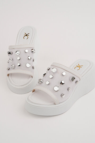 Madam Tarz Kcl-D20 Filled Sole Metal Detailed Slippers