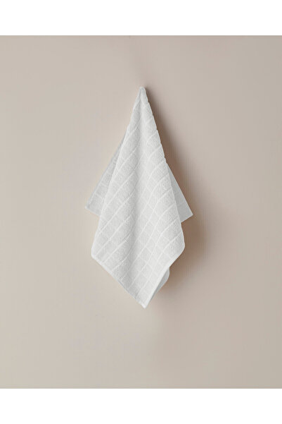 LC Waikiki Nevavm Farkıyla Chequer Cotton Face Towel 50X80 cm White