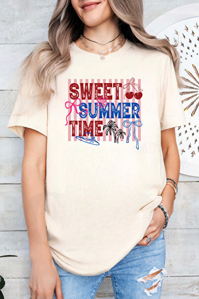 Sarah's Boutique Women's T-shirt – 100% cotton – Cherry Palms